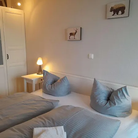 Apartment 574